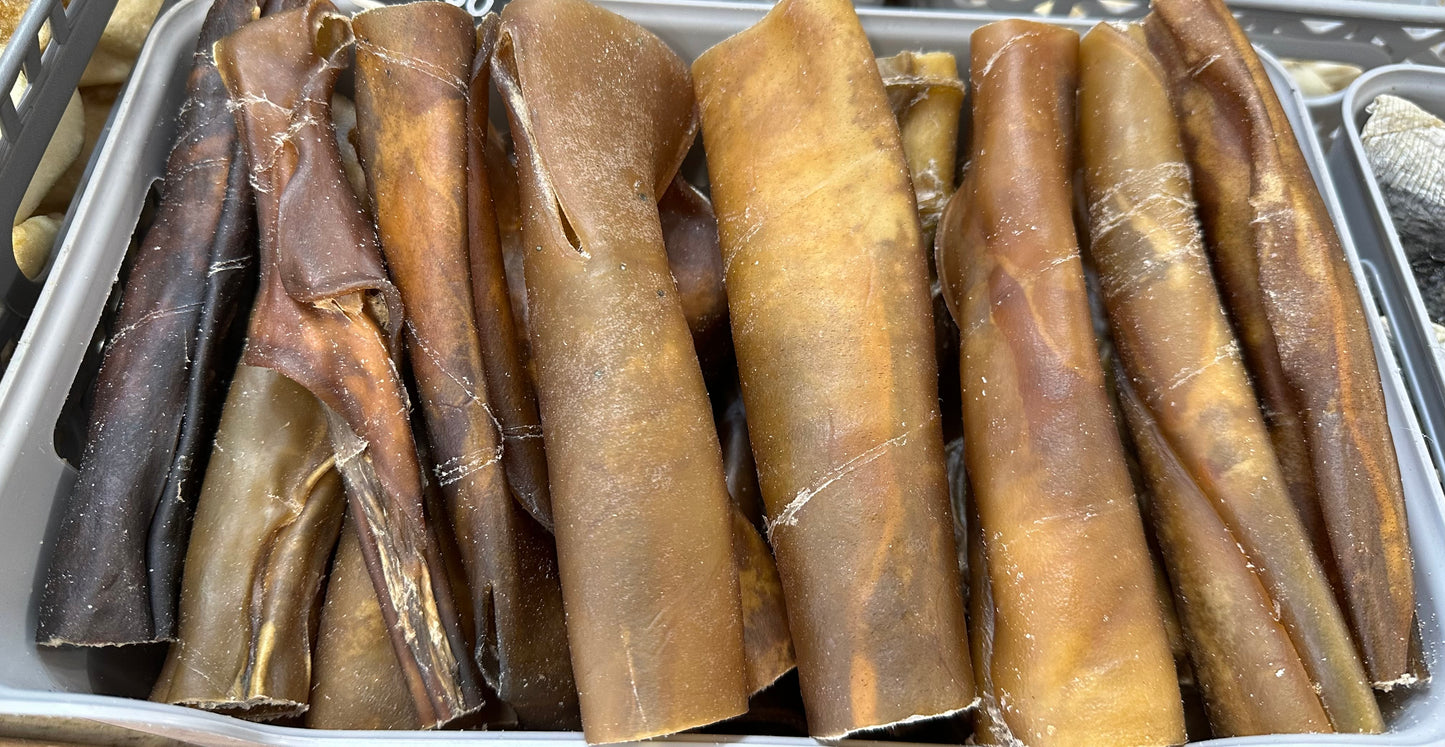 Camel Skin Roll approx 15cm Natural Dog Treat